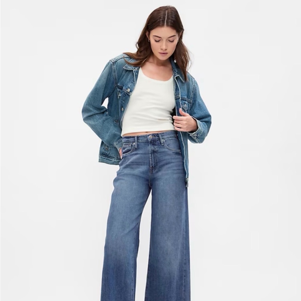 Gap High Rise Wide Leg Jean